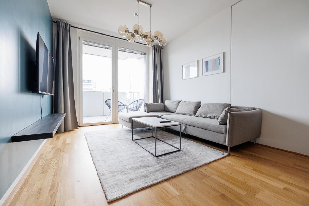 Lovely Apartment In Marina Tower - 10Min To City Center Wien Eksteriør billede