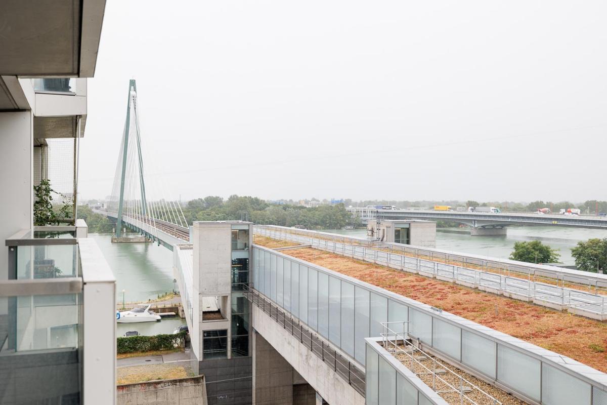 Lovely Apartment In Marina Tower - 10Min To City Center Wien Eksteriør billede