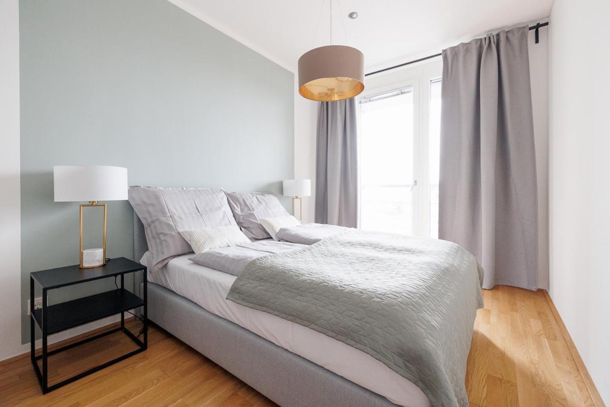 Lovely Apartment In Marina Tower - 10Min To City Center Wien Eksteriør billede