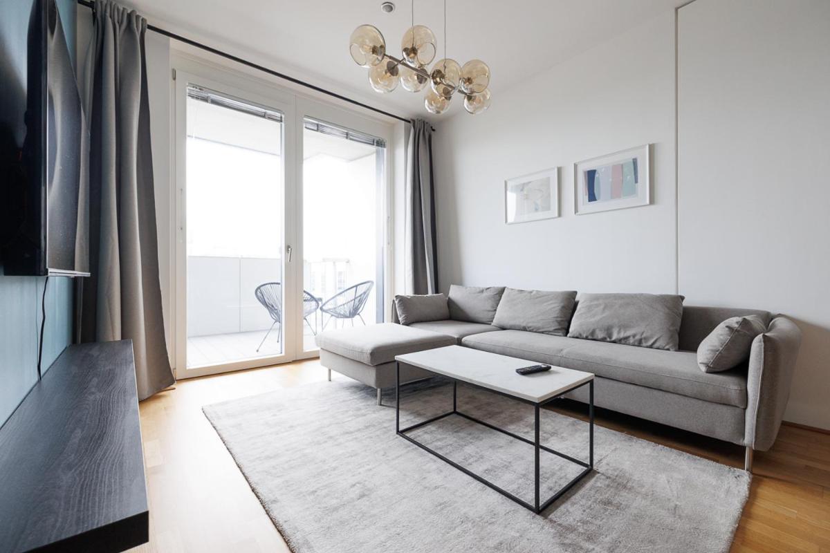 Lovely Apartment In Marina Tower - 10Min To City Center Wien Eksteriør billede
